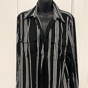 Ann Taylor Striped Shirt in XL.